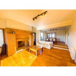 VENTA CASA COUNTRY CINCO LOMAS 3 DORM APTA CREDITO