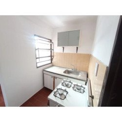 VENTA DEPARTAMENTO 1D EN ALBERDI