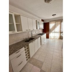 VENTA DEPARTAMENTO PISO CON COCHERA - CATEGORIA