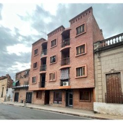SE VENDE DEPARTAMENTO 1 DORMITORIO  ALBERDI