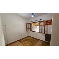 VENTA CASA 2 DORMITORIOS BARRIO LA CUESTA
