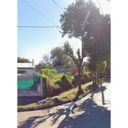 VENDE LOTE EN BARRIO PARQUE REPUBLICA CORDOBA