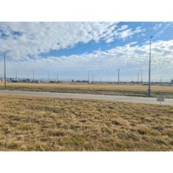 SE VENDE TERRENO EN CUESTAS DE MANANTIALES CENTRAL