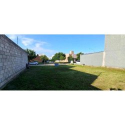 SE VENDE LOTE EN ALTOS DE MANANTIALES