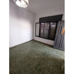 Venta casa 3 dor con patio barrio Matienzo
