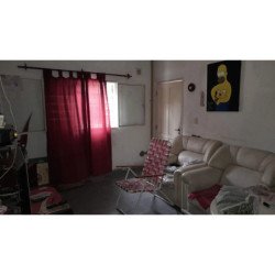 CASA DE 3 DORMITORIOS + 1 DEPARTAMENTO.