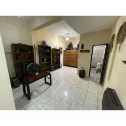 VENTA CASA REFACIONADA A AMTS DE ALEM Y BULNES