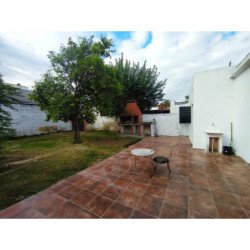 VENTA CASA 3 DORM. PANAMERICANO CORDOBA GRAN PATIO