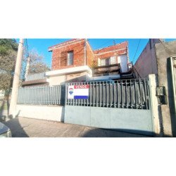 SE VENDEN TRES PROPIEDADES EN BARRIO MIRADOR