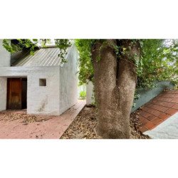 VENTA OPORTUNIDAD CASA CORAZON DE MANZANA ALTA CBA