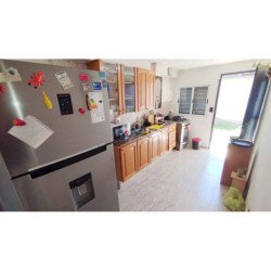 VENTA CASA 3 DORMITORIOS ALTOS VELEZ SARSFIELD