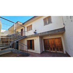 VENTA CASA 4 DORM EN VILLA ADELA ZONA SUR