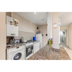 VENTA DUPLEX EN HOUSING DE MANANTIALES 2 DORM