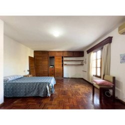 VENTA CASA 5 DORM PILETA LOMAS DE SAN MARTIN