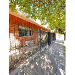 VENTA EN BLOQUE CASA + DOS DEPTOS CUPANI CÓRDOBA