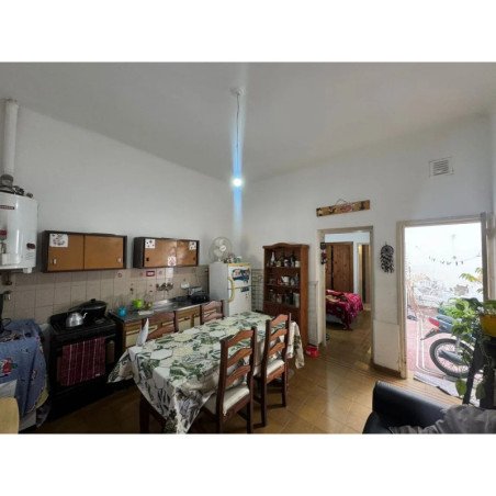VENTA CASA 1 DORMITORIO. B GENERAL PUEYRREDON.