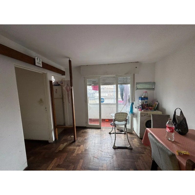VENTA DEPARTAMENTO 1 DORMITORIO. B CENTRO.