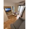 Venta departamento remodelado con Patio propio