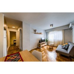 VENTA DEPARTAMENTO CENTRO, RECICLADO Y AMOBLADO