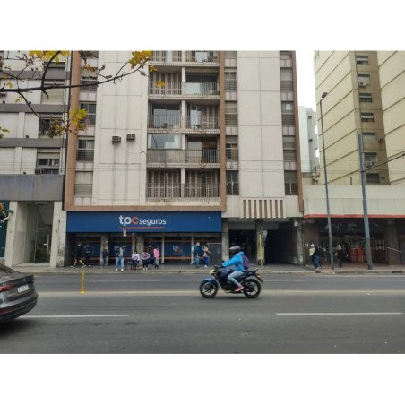 DEPARTAMENTO DE 3 DORMITIRIOS EN AV. COLON 675