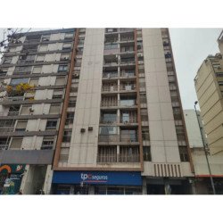 DEPARTAMENTO DE 3 DORMITIRIOS EN AV. COLON 675