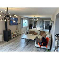 CASA EN VENTA O AQUILER 3 DOR 4 BÑOS AQUAVISTA
