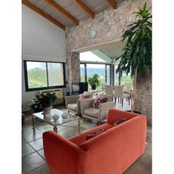 VENTA CASA VILLA DEL LAGO CARLOS PAZ CON PILETA
