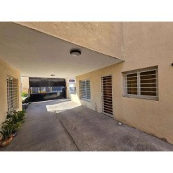 VENTA DUPLEX 2 DORMITORIOS CARLOS PAZ