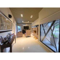 VENTA CASA VALLE ESCONDIDO JARDIN INGLES