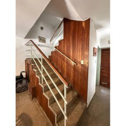 CASA EN VENTA BARRIO GUEMES