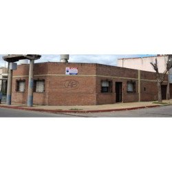 CASA EN VENTA BARRIO COLON