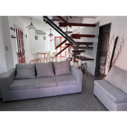 VENTA DUPLEX 3 DORM EN HOUSING CERRADO ZONA JOCKEY