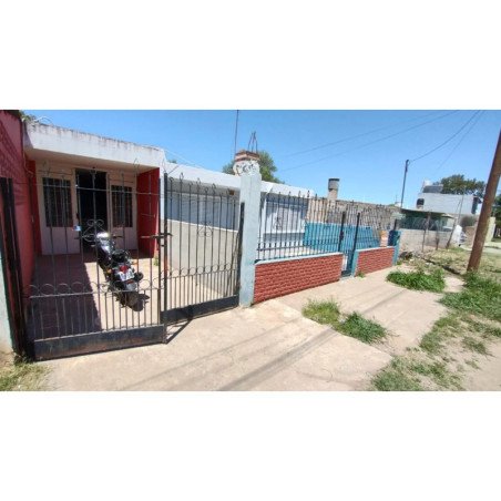 VENTA CASA EN BARRIO ARENALES