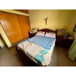 VENTA CASA 3 DORMITORIOS ZONA SURESTE APTA CREDITO