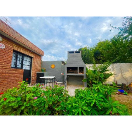 VENTA de 2 casas en un solo terreno - Arguello