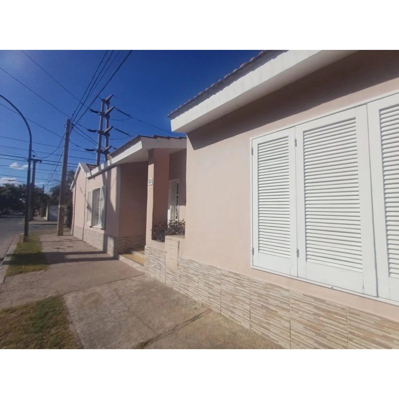 VENTA CASA ALTAMIRA 3D MAS DEPOSITO