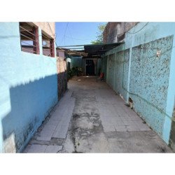 VENTA CASA 3 DORM CENTRO AMERICA CON DEPTO 1 DORM