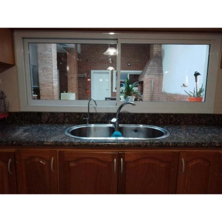 SE VENDE CASA 3 DORMITORIOS - APTO BANCOR -