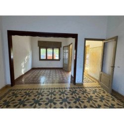 VENTA CASA 3 DORM TALLERES OESTE CON DEPTO 3 DORM