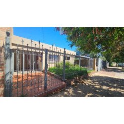 VENTA CASA 3 DORMITORIOS AV. RECTA MARTINOLLI 7800