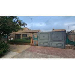 VENTA CASA 3 DORMITORIOS AV. RECTA MARTINOLLI 7800