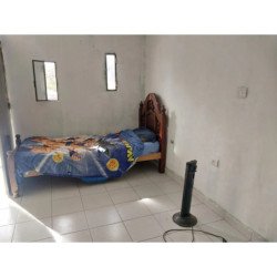 SE VENDE CASA + LOCAL COMERCIAL. B° V. LIBERTADOR