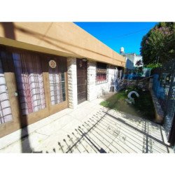 SE VENDE HERMOSA CASA 3 DORM. PANAMERICANO CORDOBA