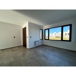 VENTA CASA 3 DORMITORIOS MANANTIALES