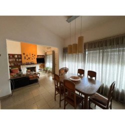 VENTA CASA PARQUE CHACABUCO 3 DORMITORIOS