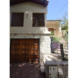 HERMOSA CASA 3 DORMITORIOS