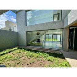 VENTA DUPLEX AMPLIO Y LUMINOSO SAN IGNACIO VILLAGE