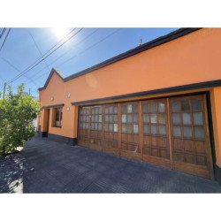 Venta casa General Pueyrredon 4 Dormitorios