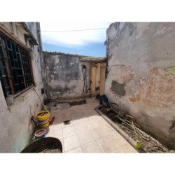 VENTA CASA INTERNA DE 2 HABITACIONES SOBRE AV ALEM