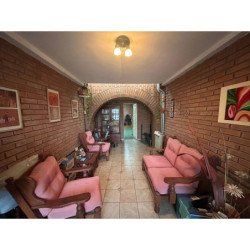VENTA CASA 3 DORMITORIOS LOS NARANJOS